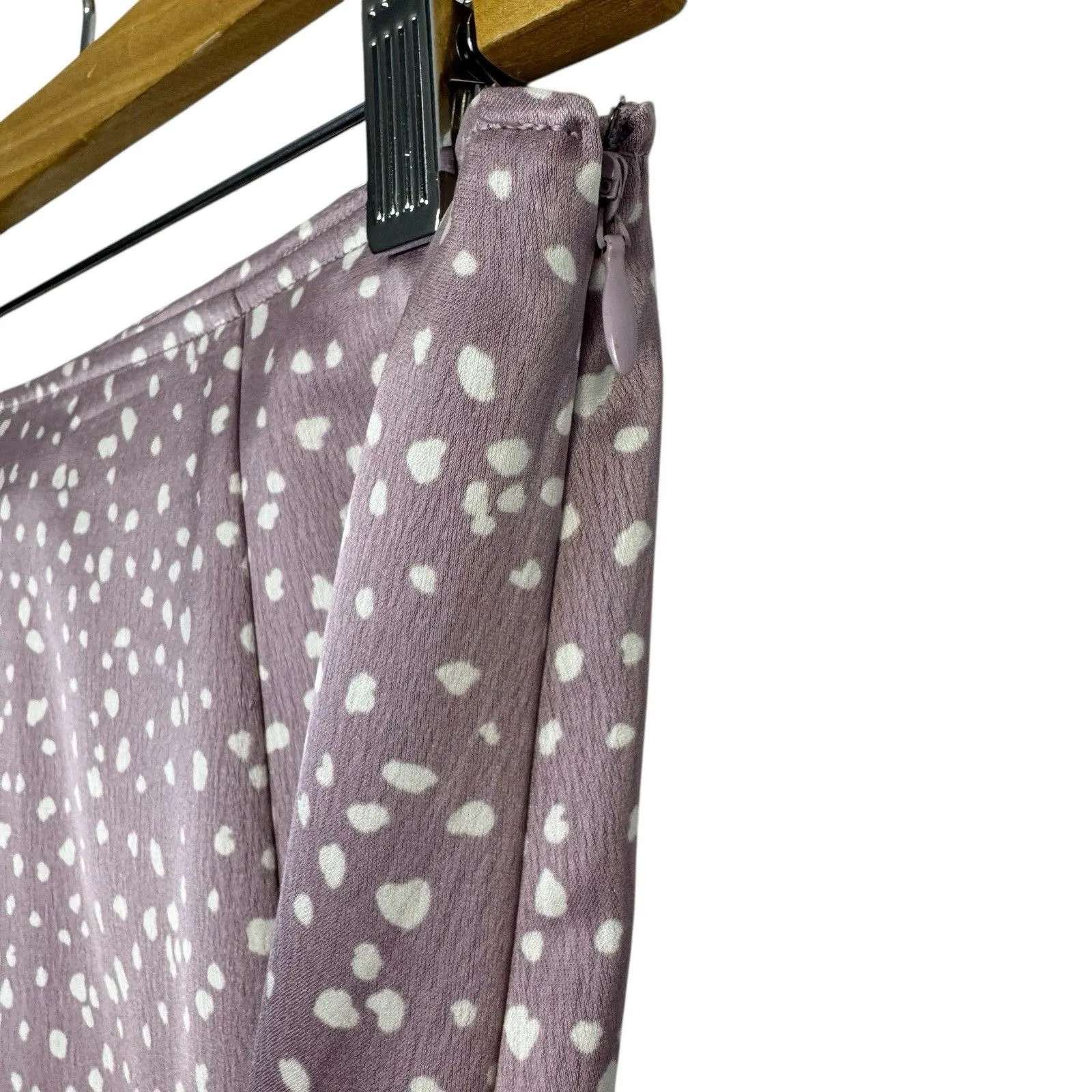NEW Abercrombie & Fitch Satin Midi Skirt Small Purple White Polka Dot Front Slit - Image 4