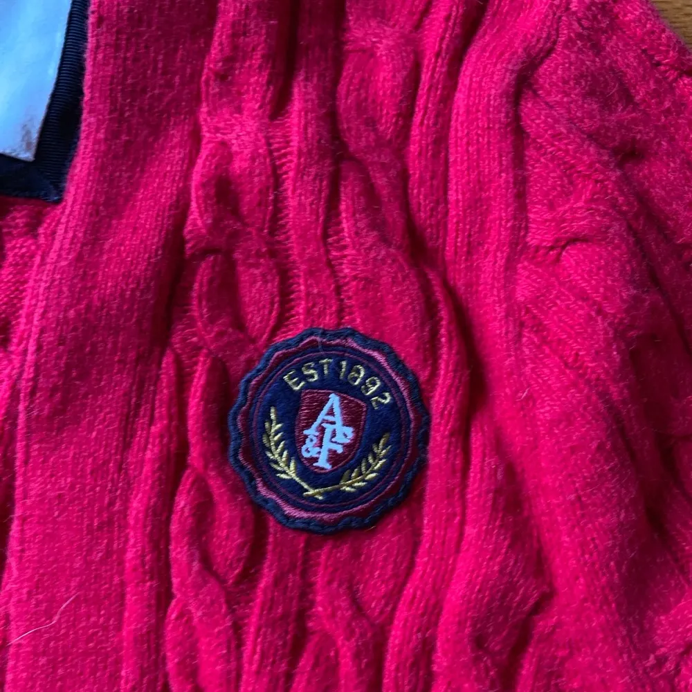 Abercrombie and Fitch cardigan size M - Image 3