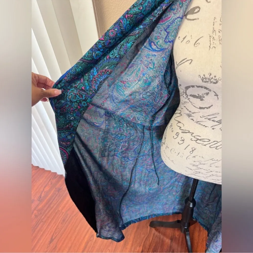 Vintage Victoria’s Secret Paisley Floral Long Robe - Image 7