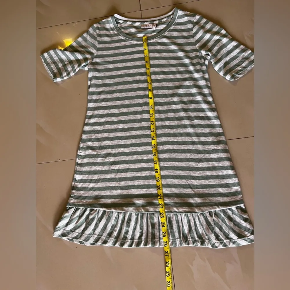 LOGO By Lori Goldstein Stripe Knit Shift Dress Flounce Hem Green XXS - Image 9