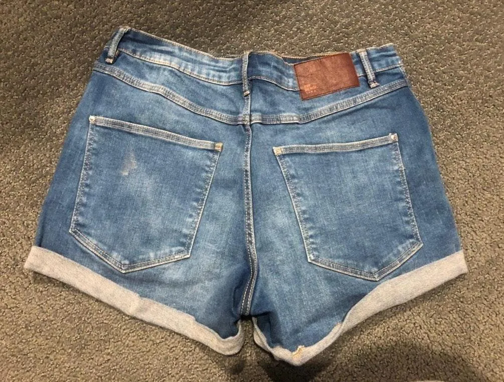 ZARA TRF Denim Shorts - Image 5