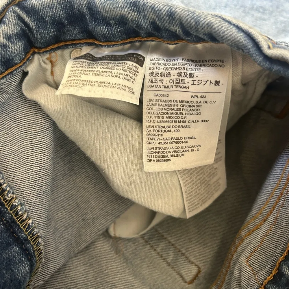 Vintage Levi’s 505 Straight Leg Jeans  34x34 Made in USA Light Wash - Image 3