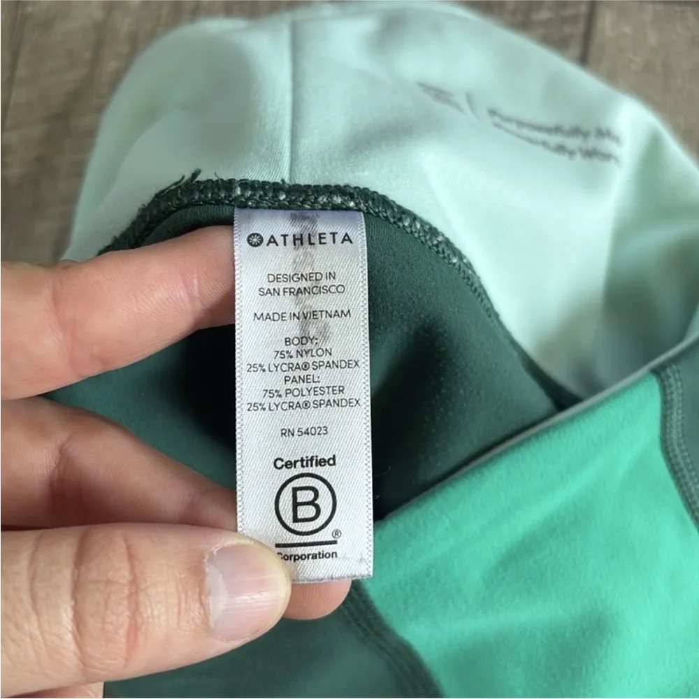 Athleta Size XXS Elation Asym 7/8 High Rise Legging in Powervita Green. - Image 6
