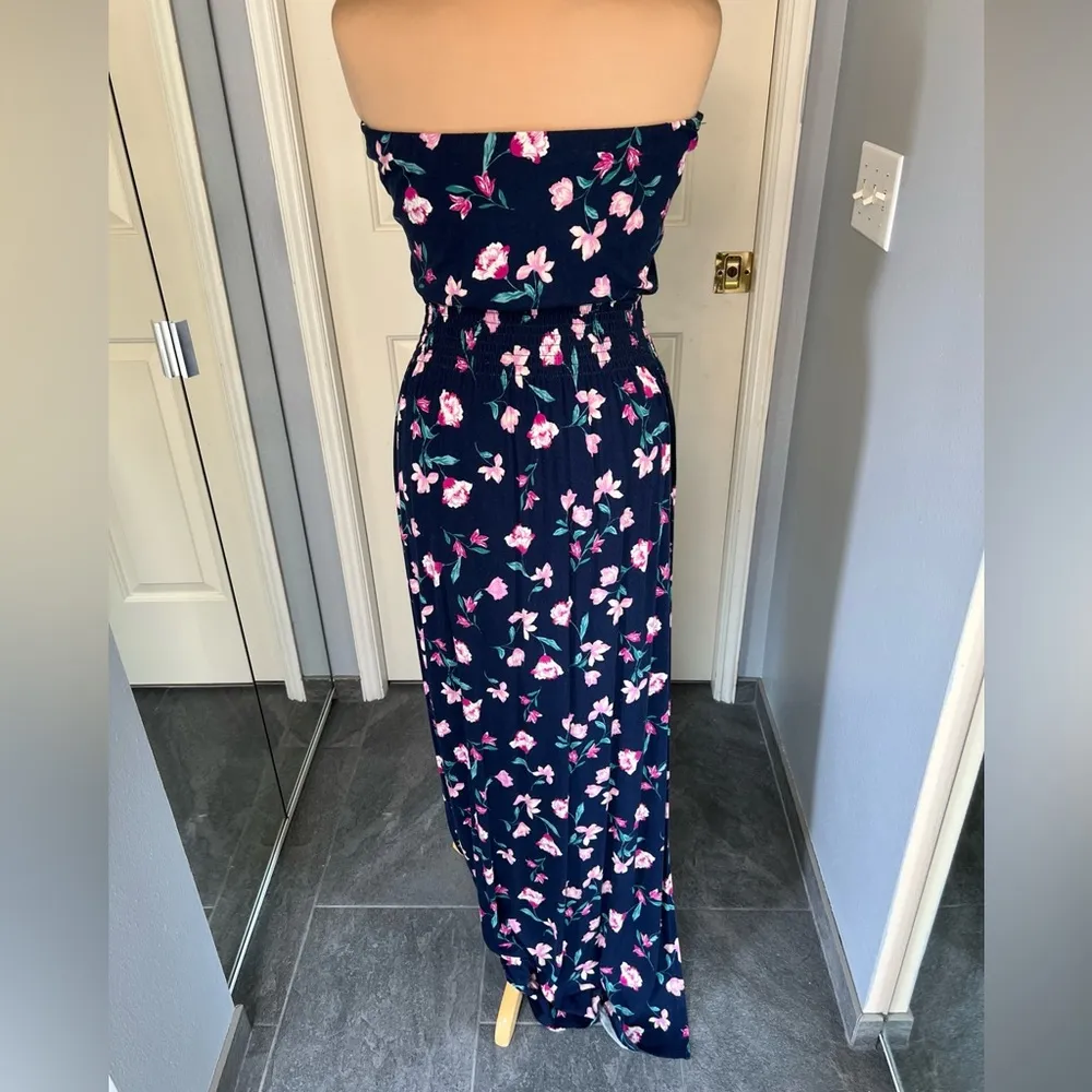 BP Navy Floral Strapless Maxi‎ Dress With Side Slit - Image 5