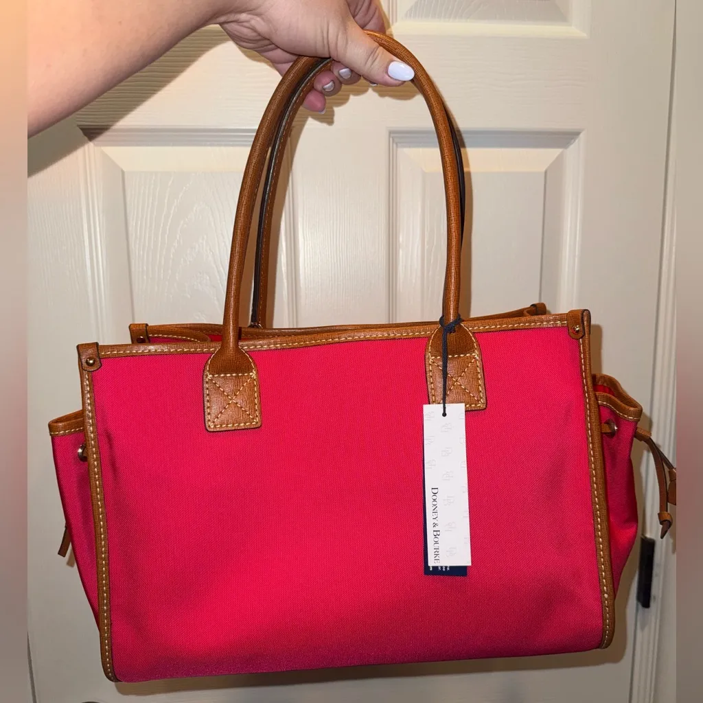 Dooney & Bourke Pink Handbag - Image 2