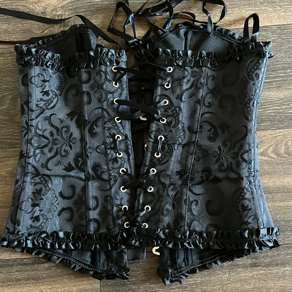 Black Corset Size M - Image 3