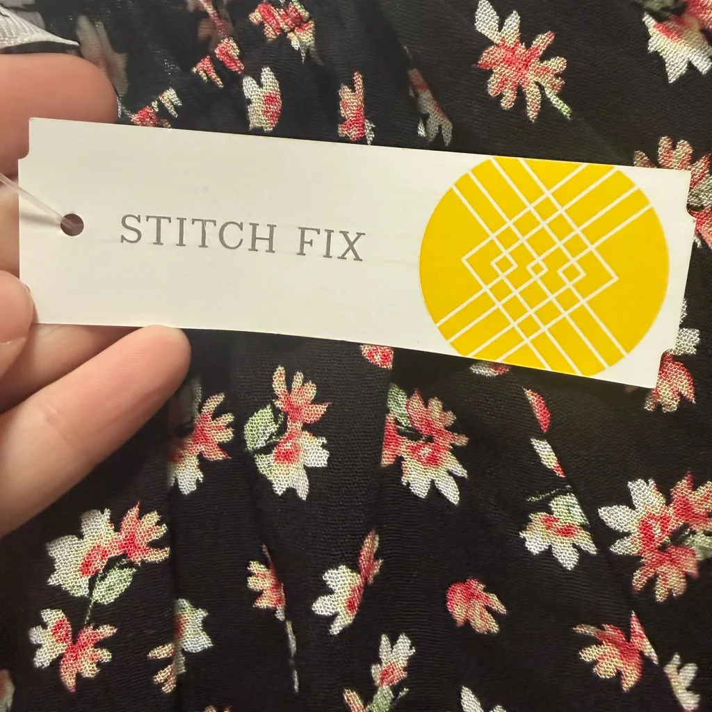 NWT Stitch Fix Persaya Girl Peplum Black Pink Floral Blouse - Image 4