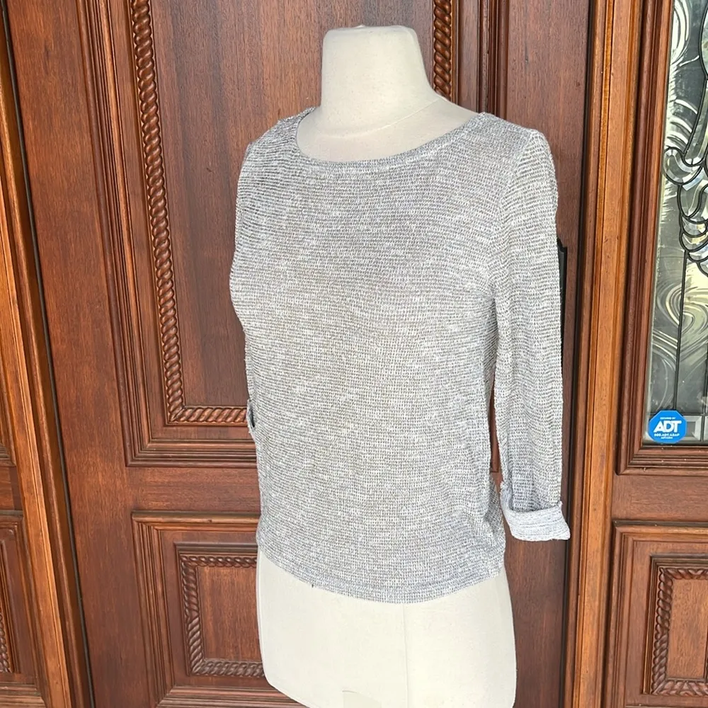 Sparkly Gold Metallic Top - Image 5