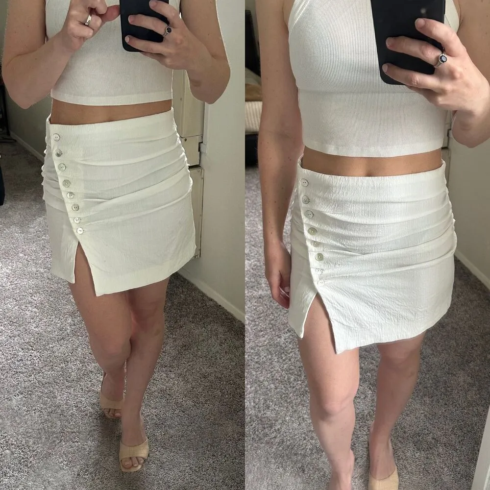 Zara Mini Skirt in White - Image 2