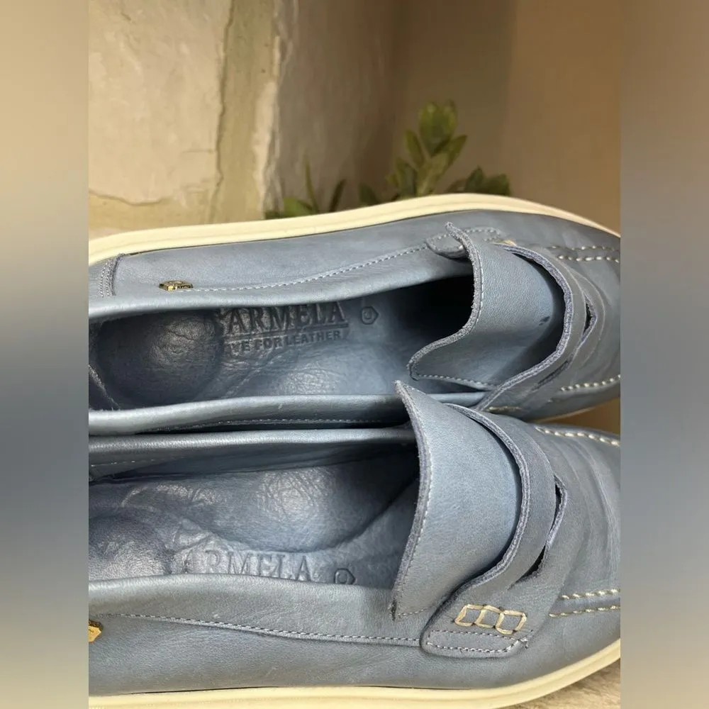 Carmela powder blue leather moccasins sz 40 - Image 6