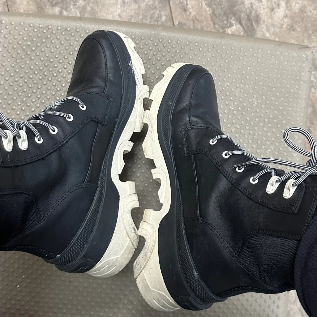 Sorel Brex waterproof boots worn 2x size 9.5 black $205 last year - Image 12