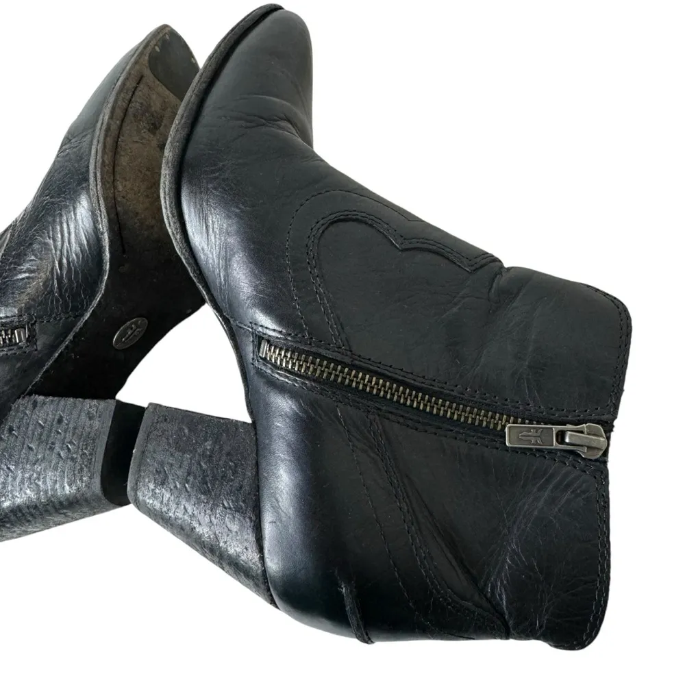 FRYE Renee Seam Short Booties Black Leather 7 - Image 9