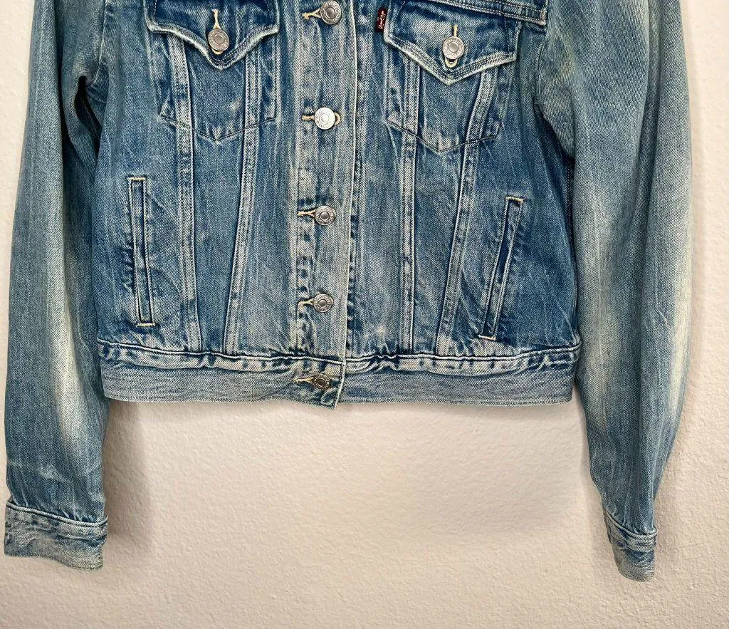 Levis Womens Blue Denim Fall Trucker Jean Jacket Medium pc9-70270-0073 Masc - Image 4