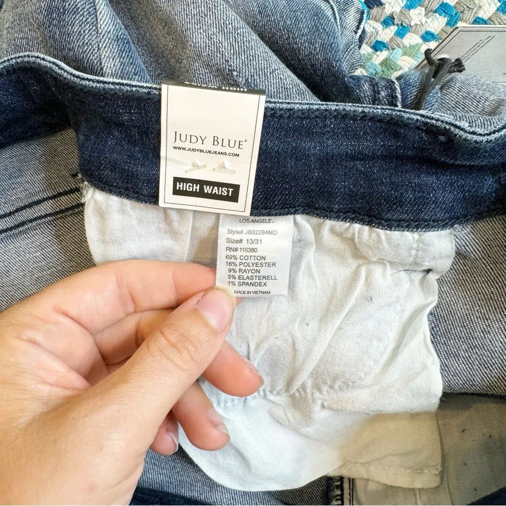 Judy Blue Mary Lou High Waisted Boyfriend Jeans - Image 8