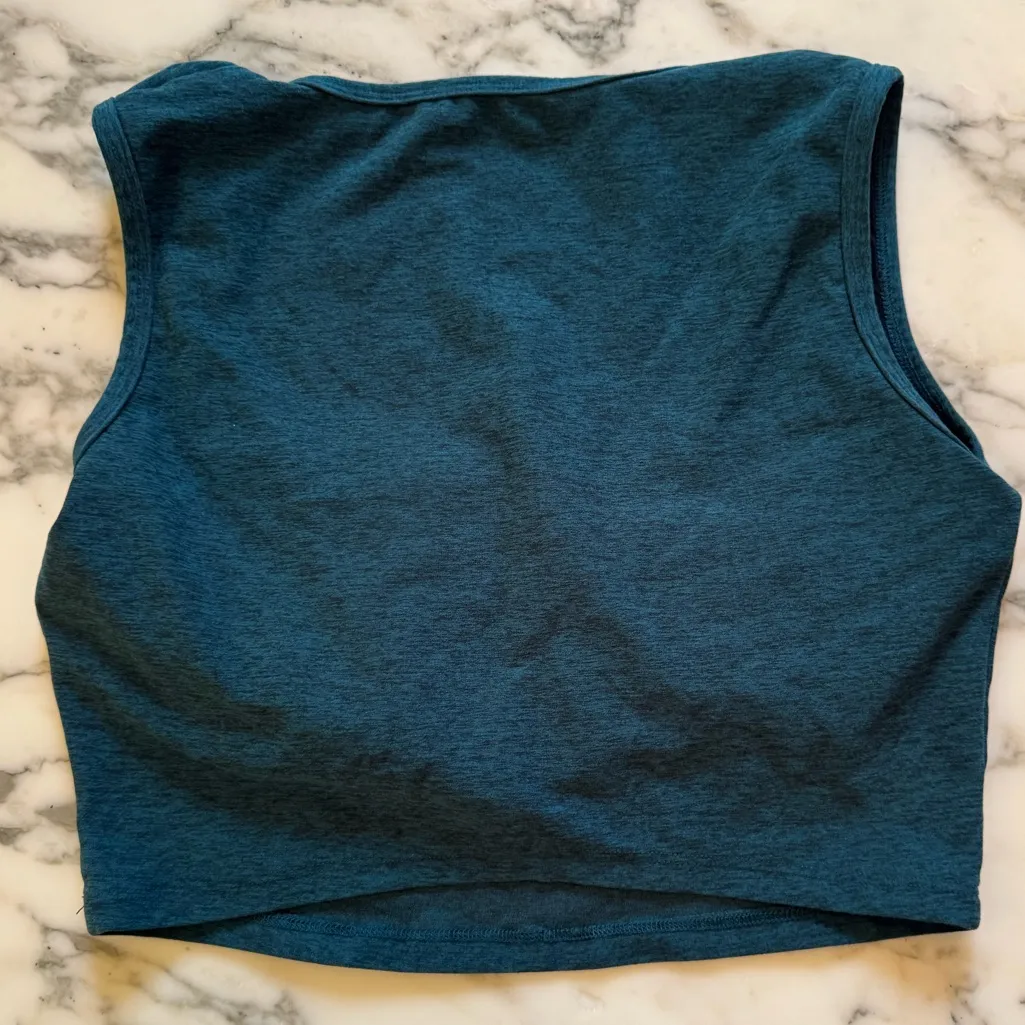 EUC Year of Ours Square Neck Crop Workout Tank – Size L Sold Out Blue Size L - Image 6