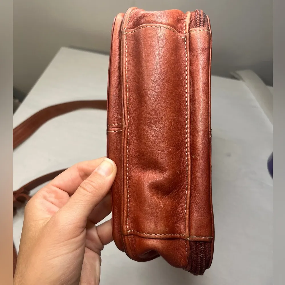 Fossil y2k Rust leather crossbody bag medium size 10x8 23.5" shoulder drop - Image 6