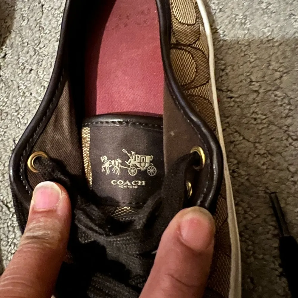 Coach Empire Low Top Logo Monogram Sneakers size 7.5 - Image 4