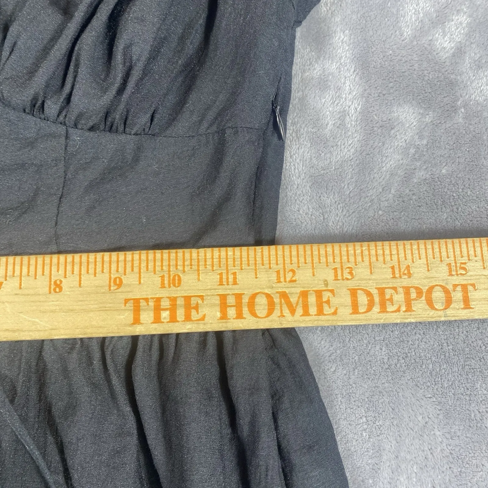 Women's V - Image 12