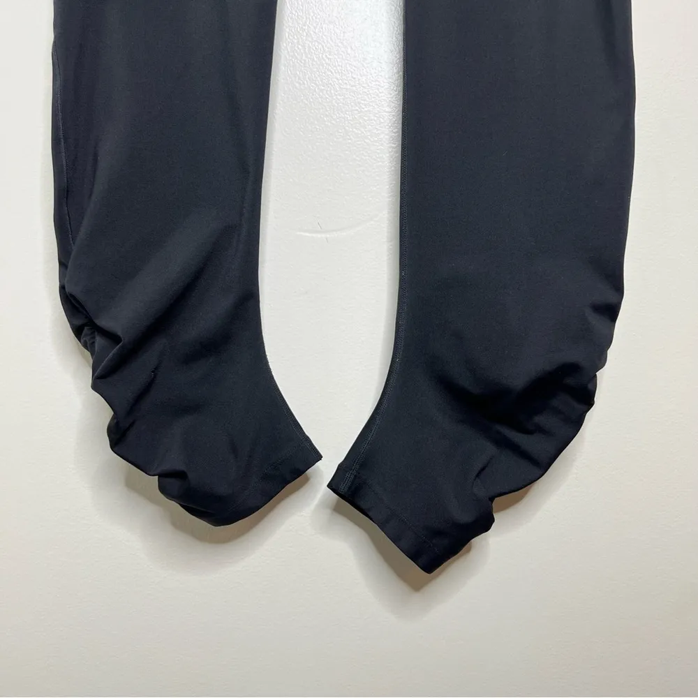 New Balance Black Athletic Workout Leggings Women’s size XL ruching at bottom - Image 2