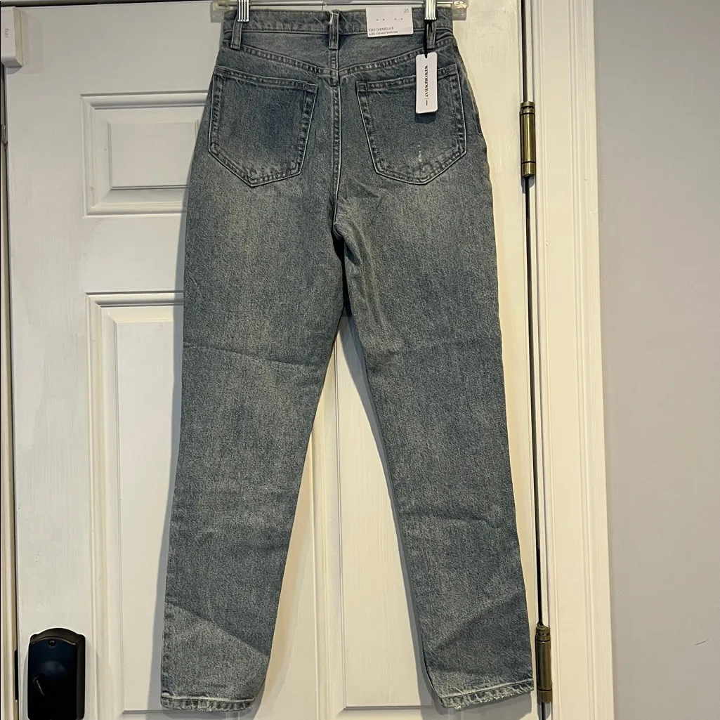 NWT! WeWoreWhat The Daniele Crystal Button Up Jeans - size 25 - MSRP $168!! - Image 4