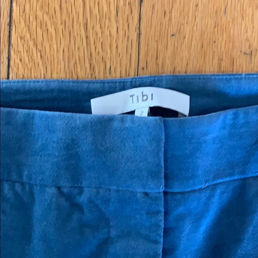 NWT Tibi velvet slim legged sky blue pants - Image 4