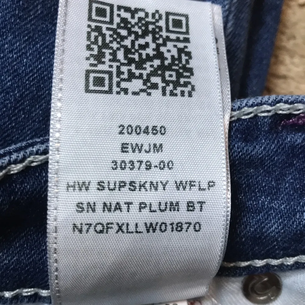 True Religion Women’s Flap Pocket Skinny Medium Wash Denim Jeans - Image 11