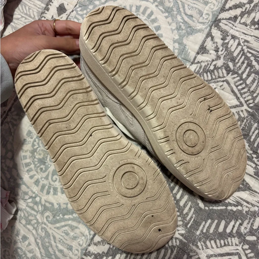 New Balance  ct302 women’s 8.5 in moonstone - Image 2