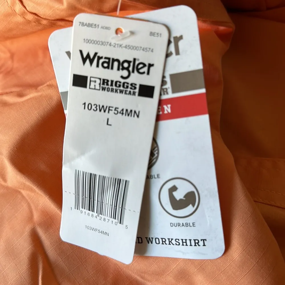 NWT Wrangler Riggs Workwear Women's Vented Button Down Work Shirt - Image 7