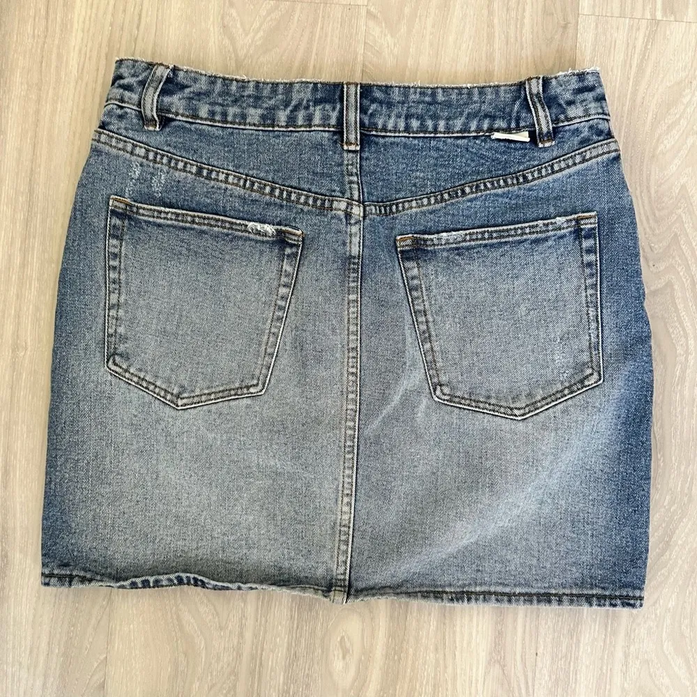BILLABONG Black Magic Denim Skirt -Sail Away Blue -Your New Denim Crush! 
SZ 30 - Image 5