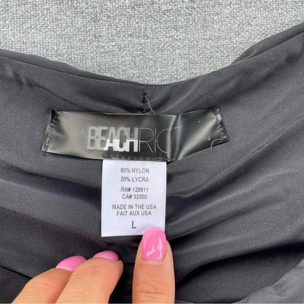 Beach Riot Scrunch Cheeky Bikini Bottoms Black Large - Image 4