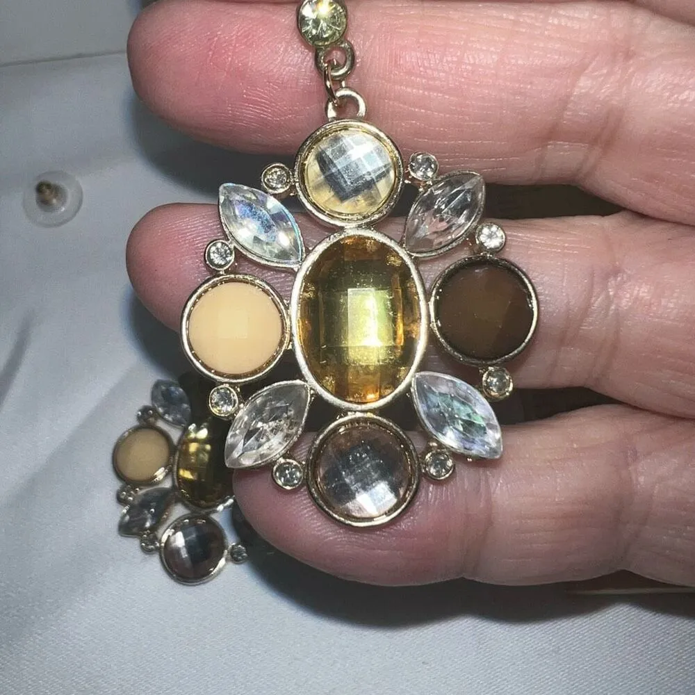 Gold Tone and Neutral Baroque Gem Earrings - Image 5