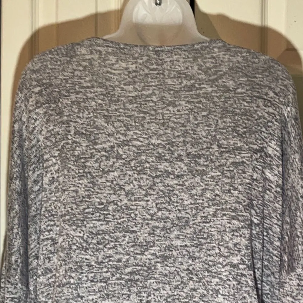 Pink Berry More Issues Than Vogue Gray Sweater L Size L - Image 8