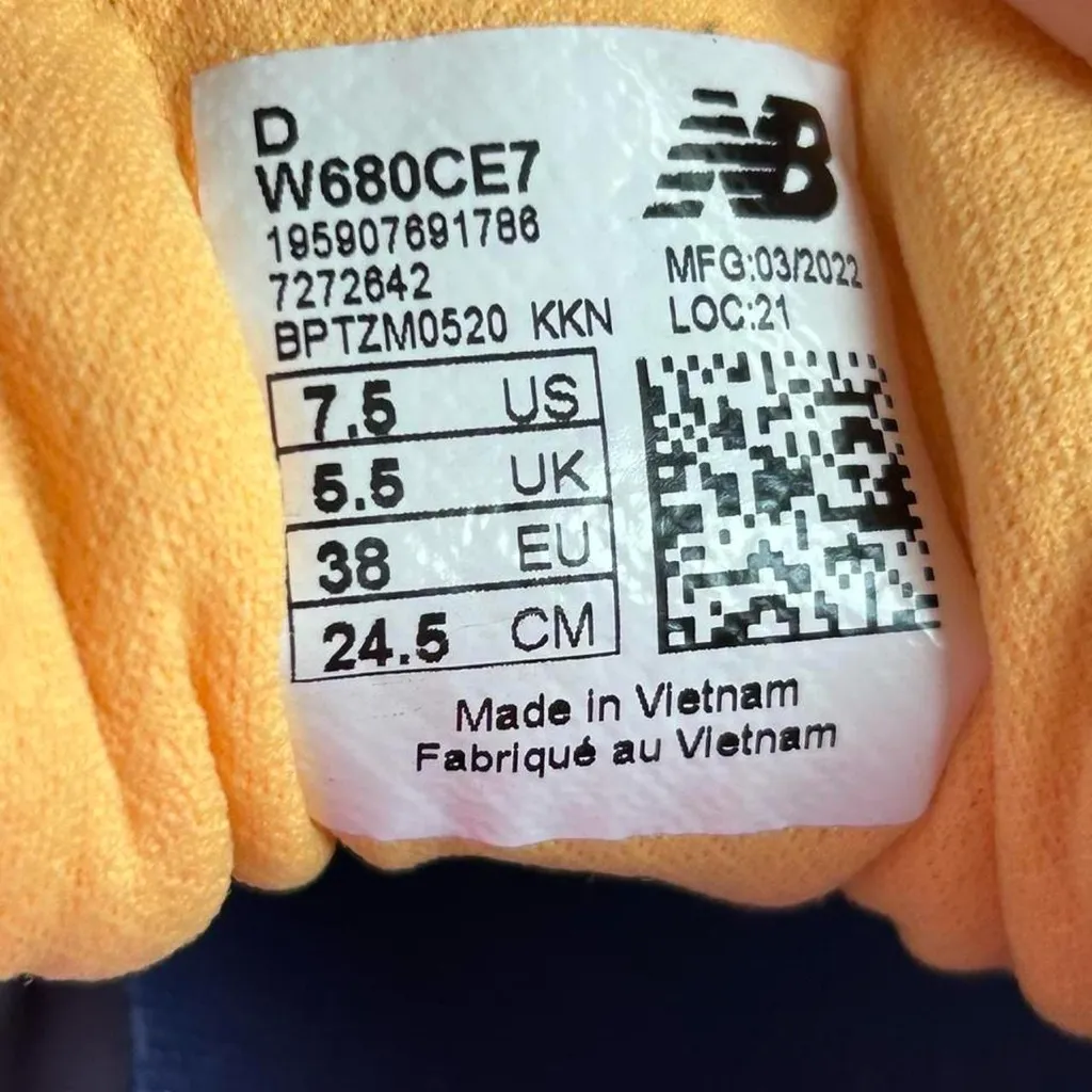 New Balance Fresh Foam 680 Women’s Sneakers – Size 7.5-Pink/ white/orange - Image 7