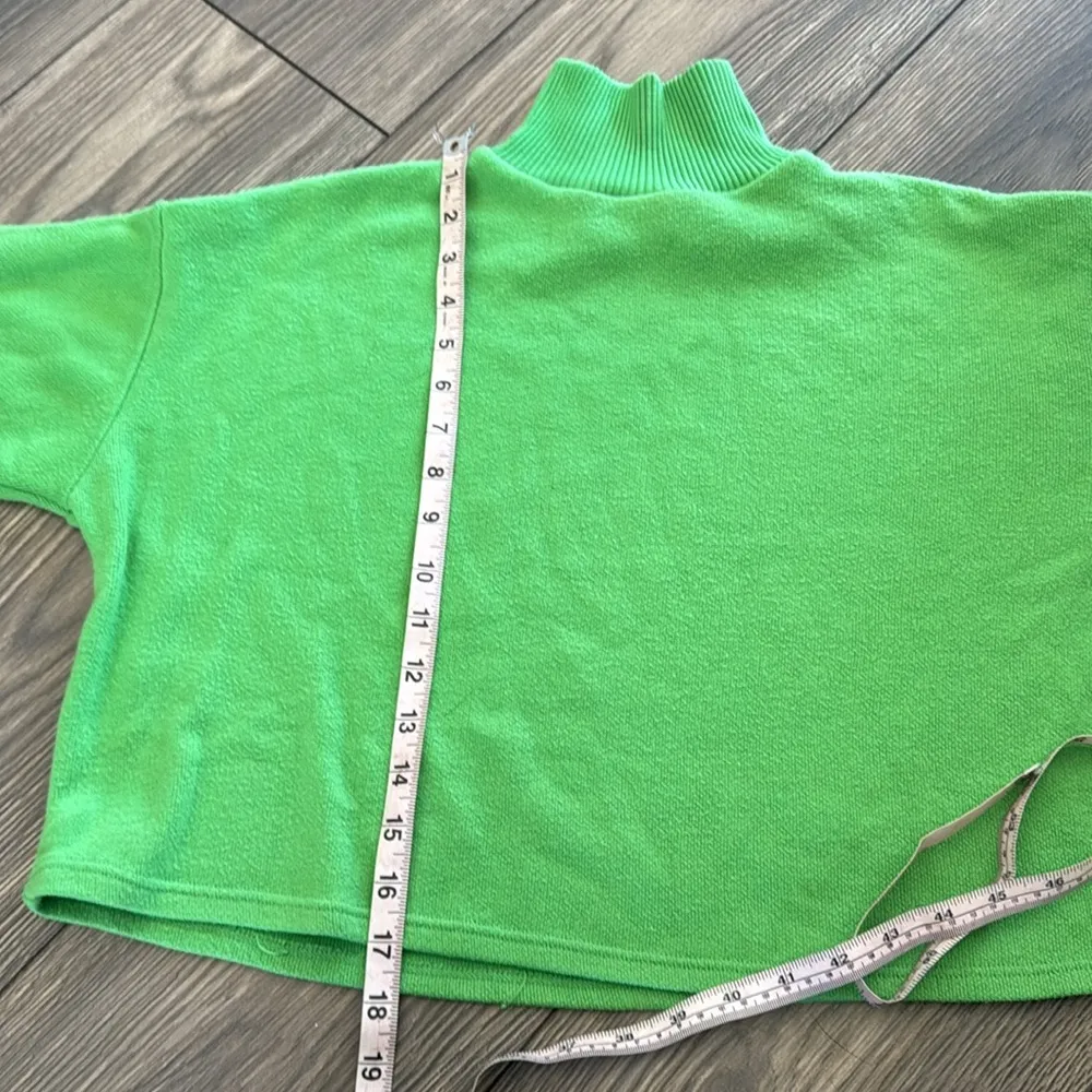 Zara Bright Green Knit crop Sweater long sleeve - Image 5