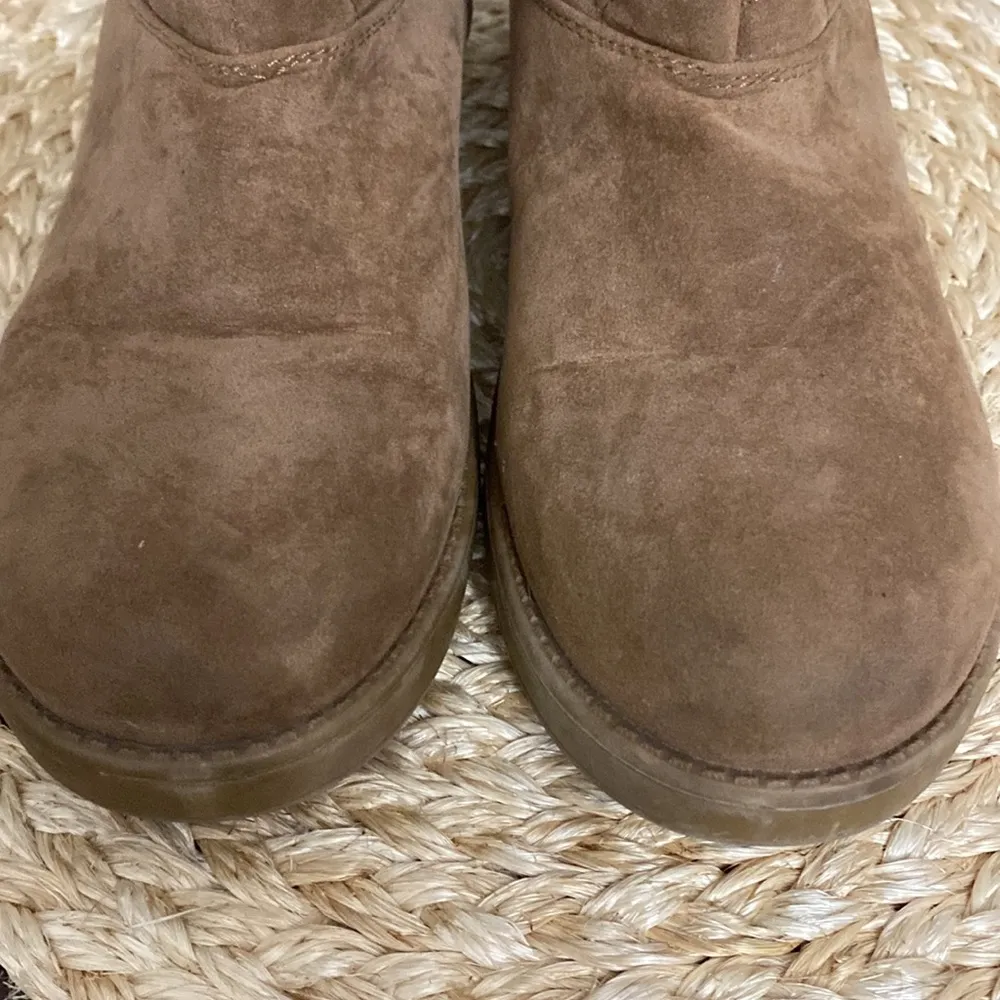 G by Guess brown suede boots size 7.5 - Image 8