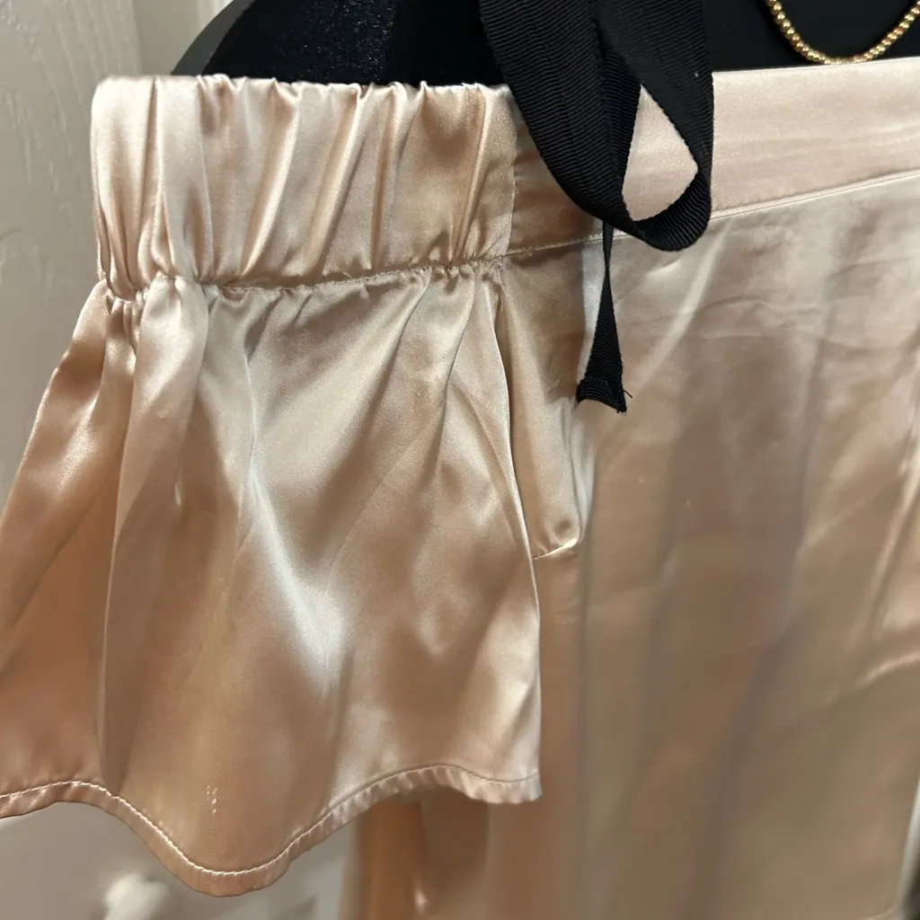 Champagne Silky off shoulder Crop with wide black shoulder bow ties - Image 2