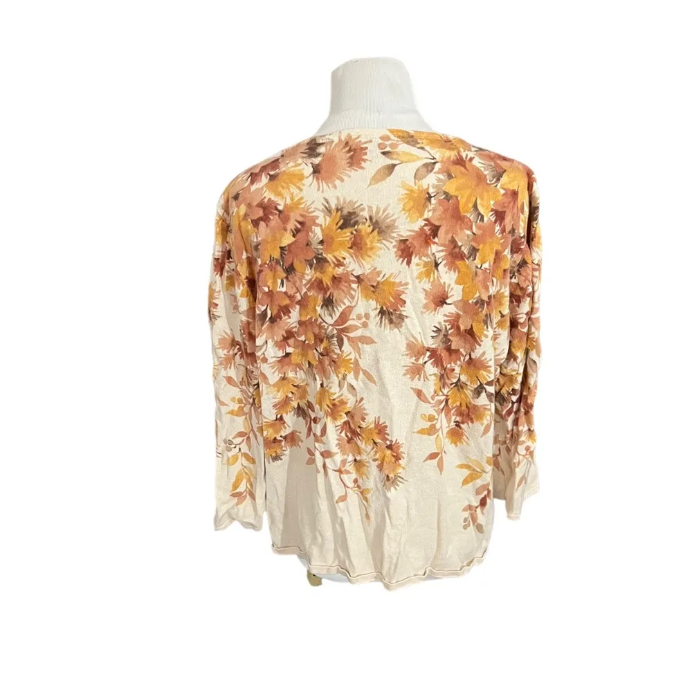 Beautiful Alfred Dunner cream Lightweight Cardigan - Image 2