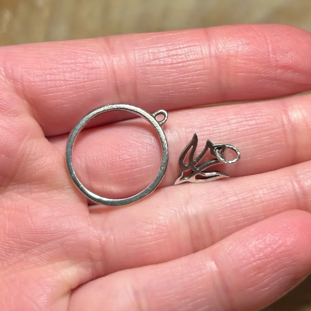 Retired James Avery Dove Charm Dangle Sterling Silver Ring - Image 13