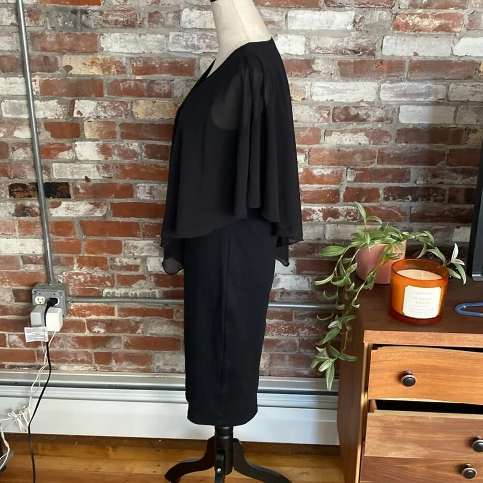 Women Black Chiffon Cape V Neck Bodycon Pencil Cocktail Elegant midi Dress M Size M - Image 3