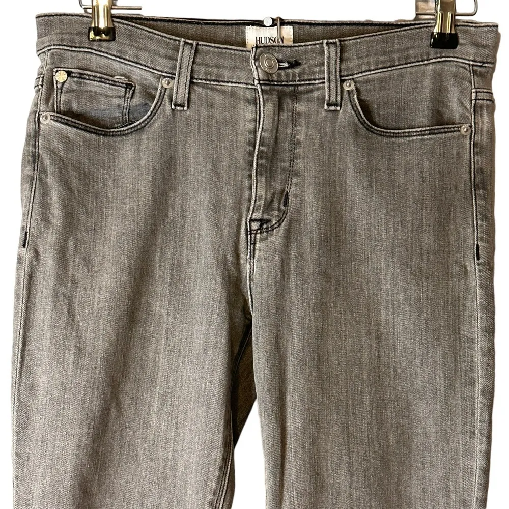 Hudson Nico Midrise Super Skinny‎ Raw Hem Jeans in Glass WMAR407DBQ Size 28 - Image 4