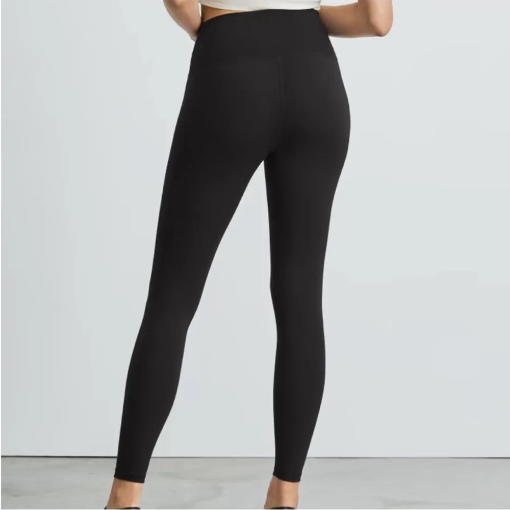 Everlane The Perform Legging Black Size Small - Image 5