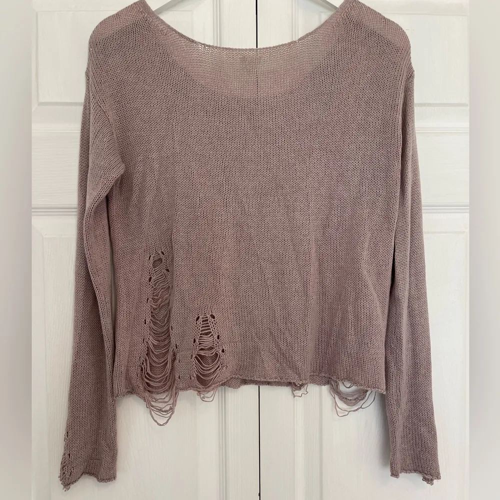 Garage scoop neck sweater distressed lavender size small - Image 6