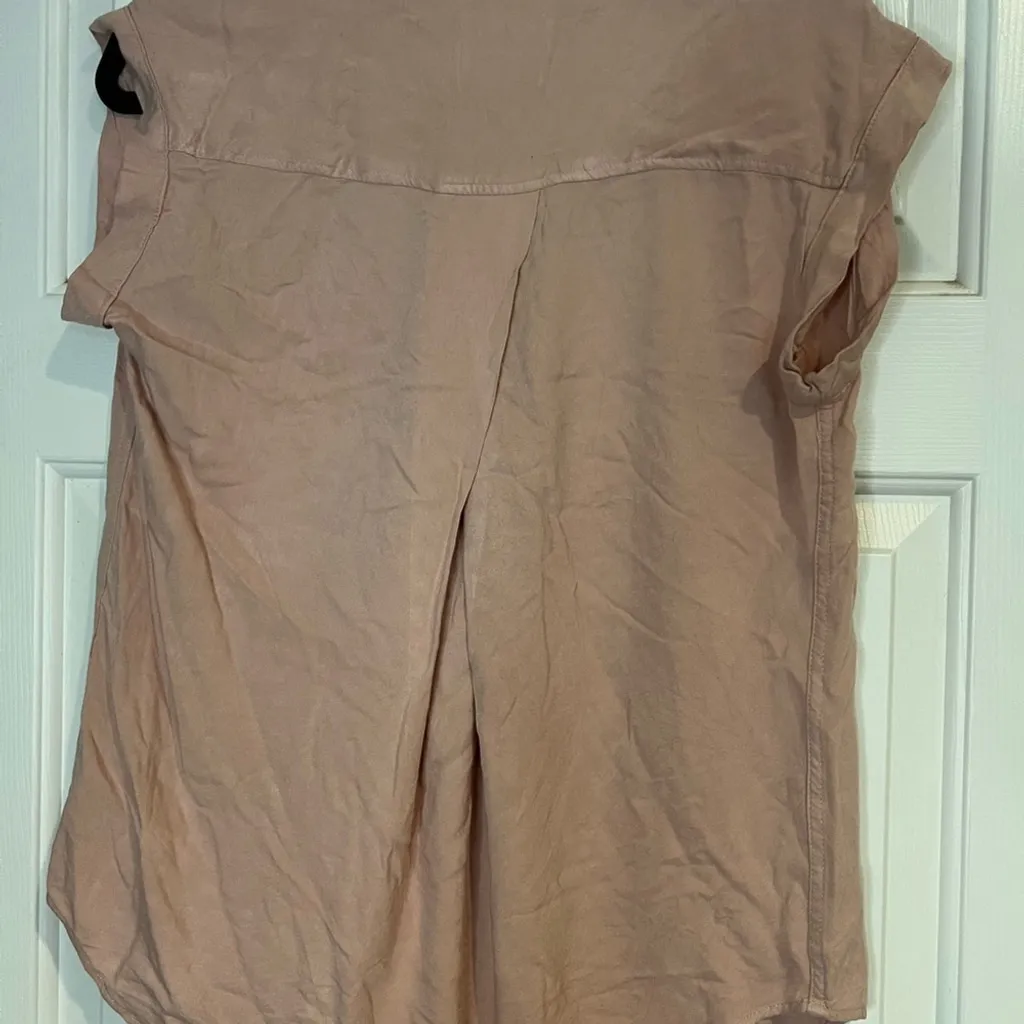 Jacks Girlfriend Women's Pink Button-Up Top - Image 4