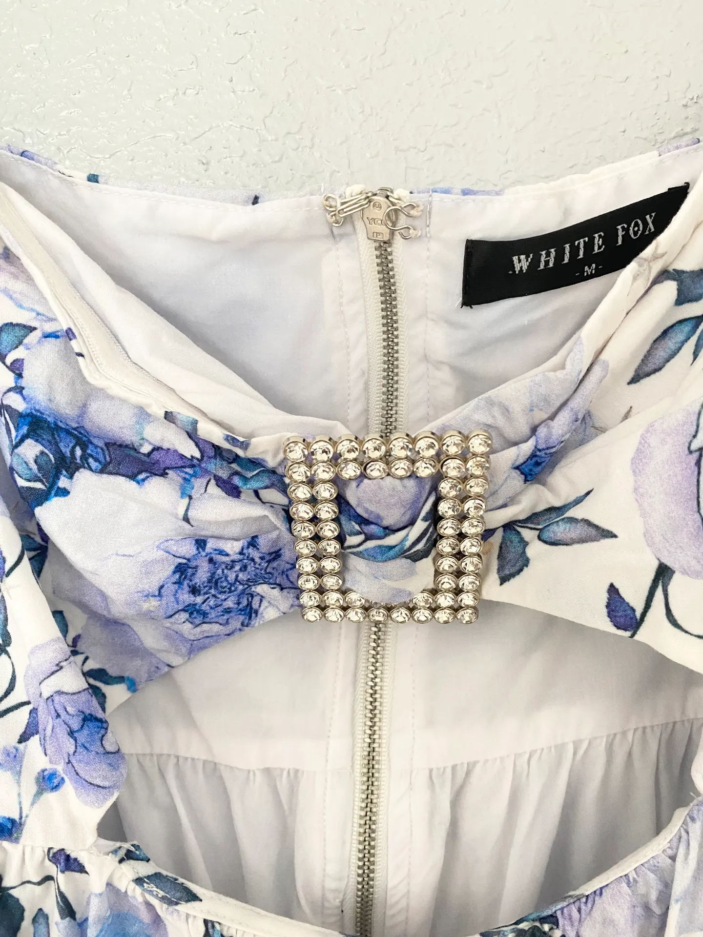 White Fox La Rousse playsuit floral size Medium - Image 6