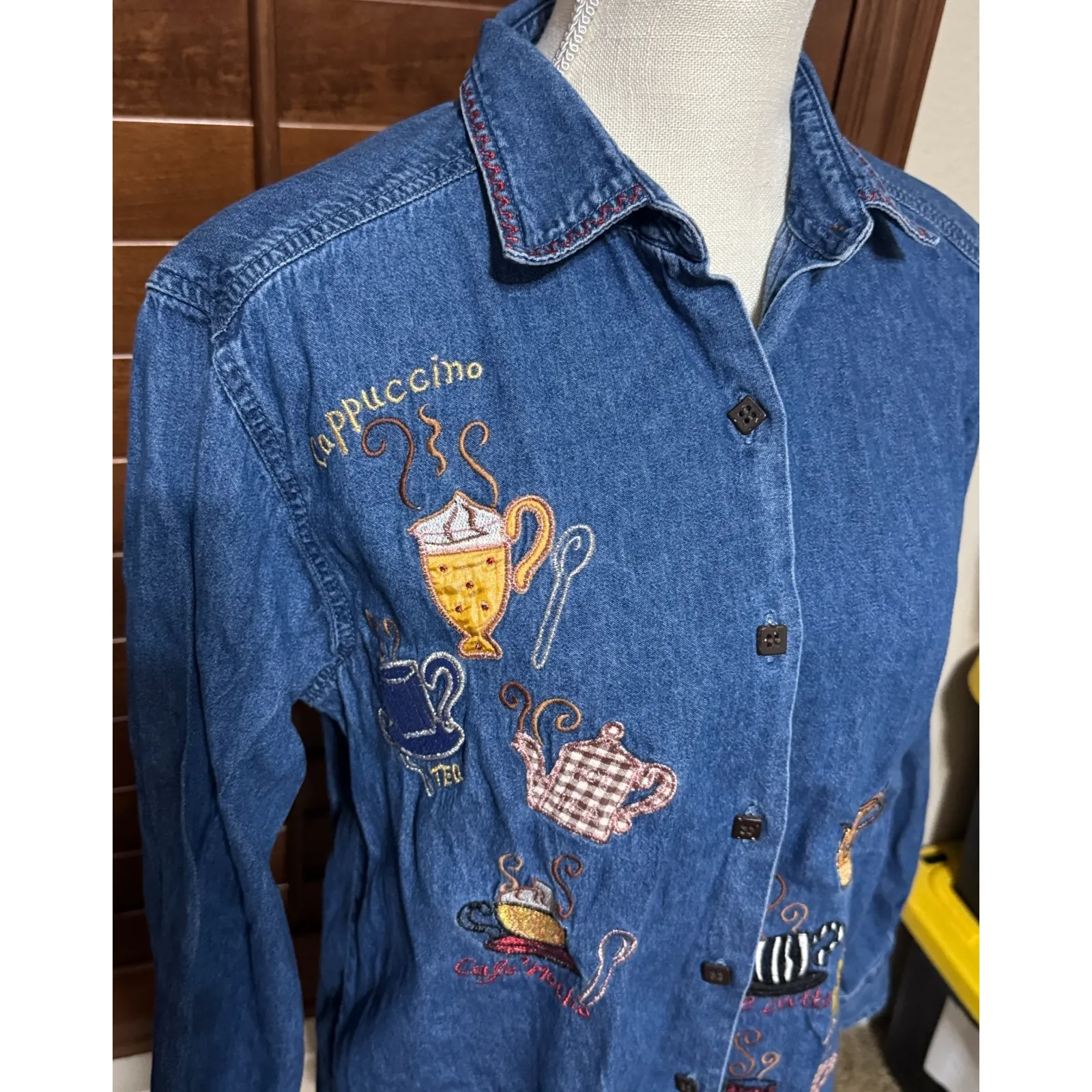 Vintage Bobbie Brooks Denim Embroidered Coffee Tea Cocoa Shirt Blouse M 8/10 Blue Size M - Image 2