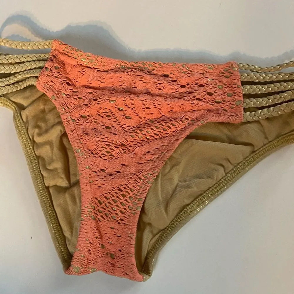 Luli Fama Delicia Braided Side Crochet Bottom nwt - Image 6