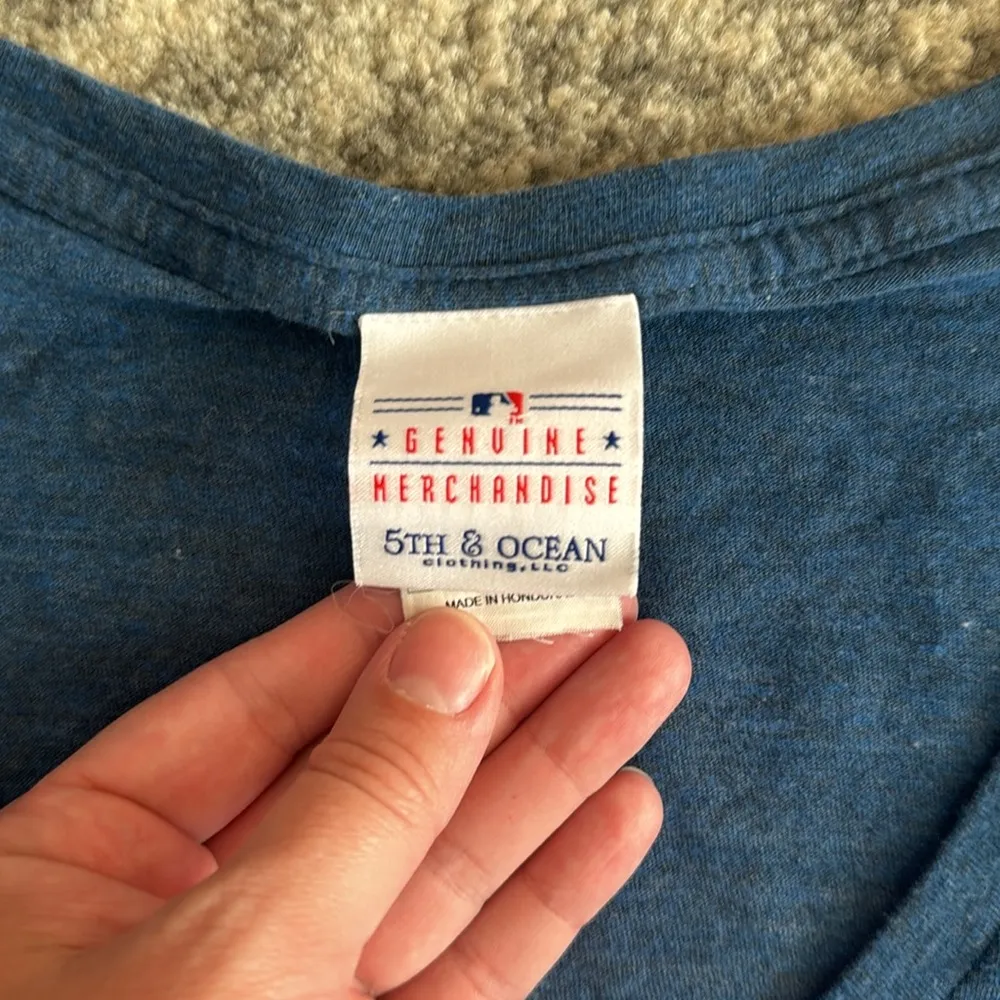 5th & Ocean Chicago Cubs Deep V-Neck Shirt - Image 2