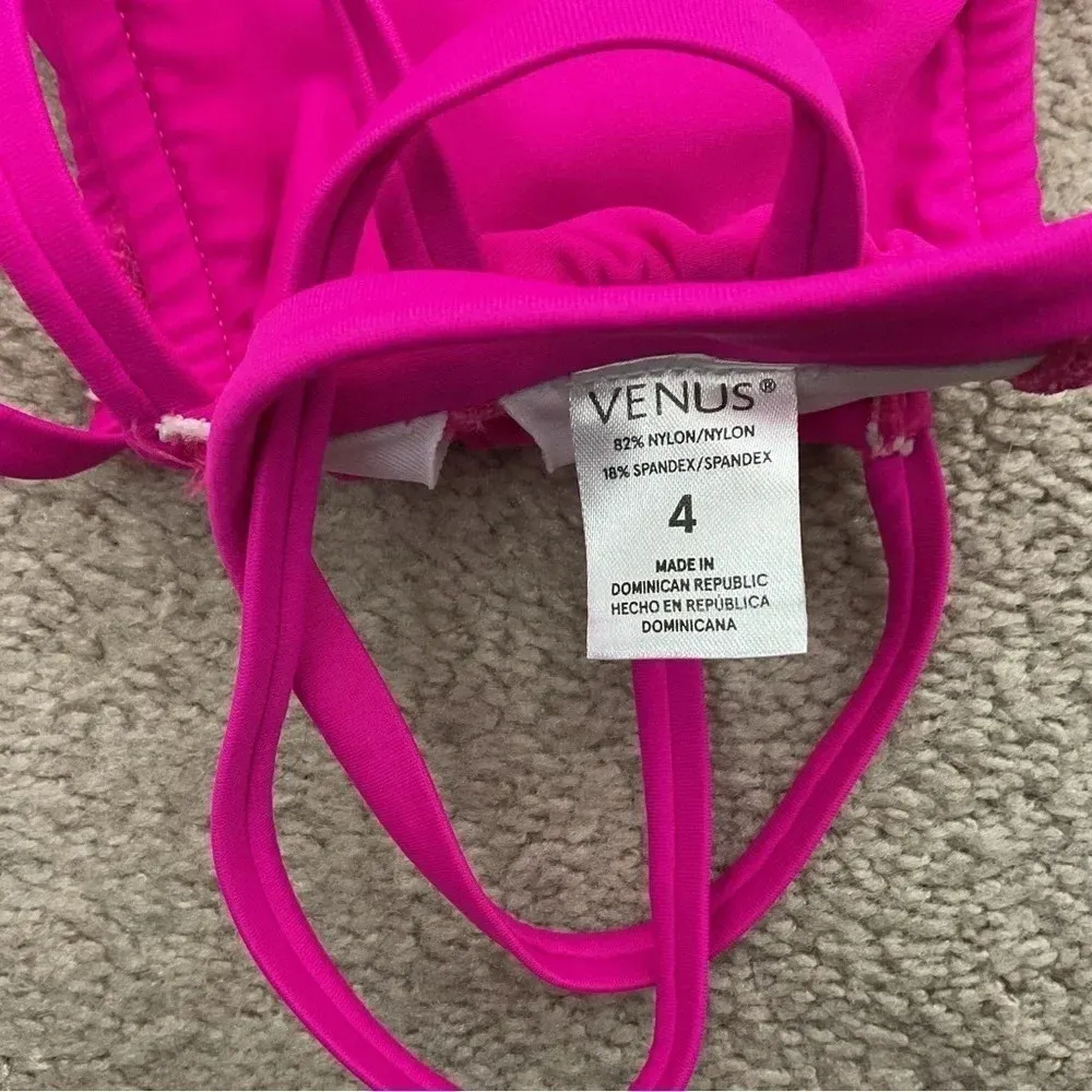 Venus Bandeau Bikini Top‎ - Image 3