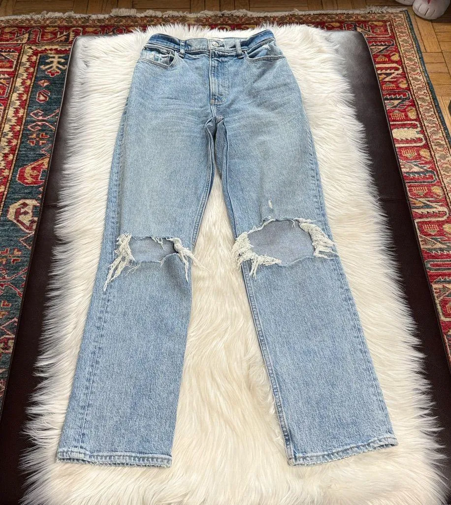 Abercrombie The 90’s Straight Ultra High Rise Blow Out Knee Jeans - Image 2