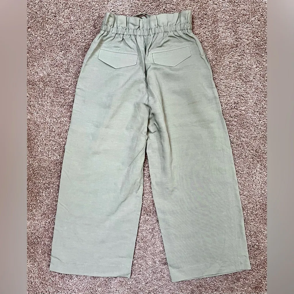 Club Monaco Anreannah Paperbag High Waisted Cropped Pants - Image 9